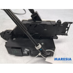 Peugeot - Expert - Sliding door lock mechanism, right