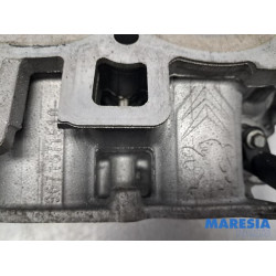 Peugeot - 208 - Cylinder head