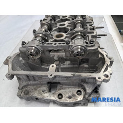 Peugeot - 208 - Cylinder head