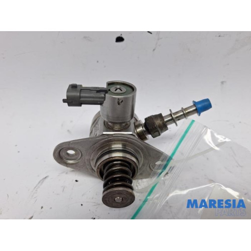 Alfa Romeo - Giulietta - Mechanical fuel pump