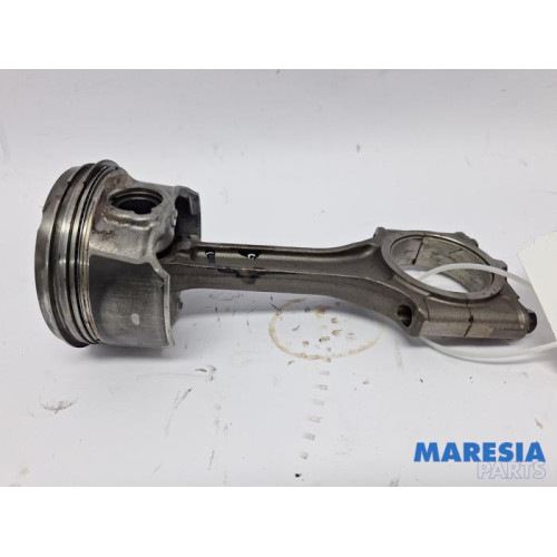 Alfa Romeo - Giulietta - Drijfstang