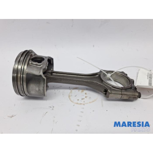 Alfa Romeo - Giulietta - Connecting rod