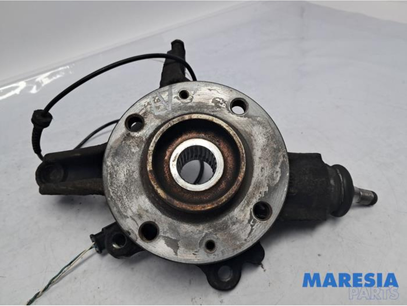 Citroen - DS4 - Fusee links-voor