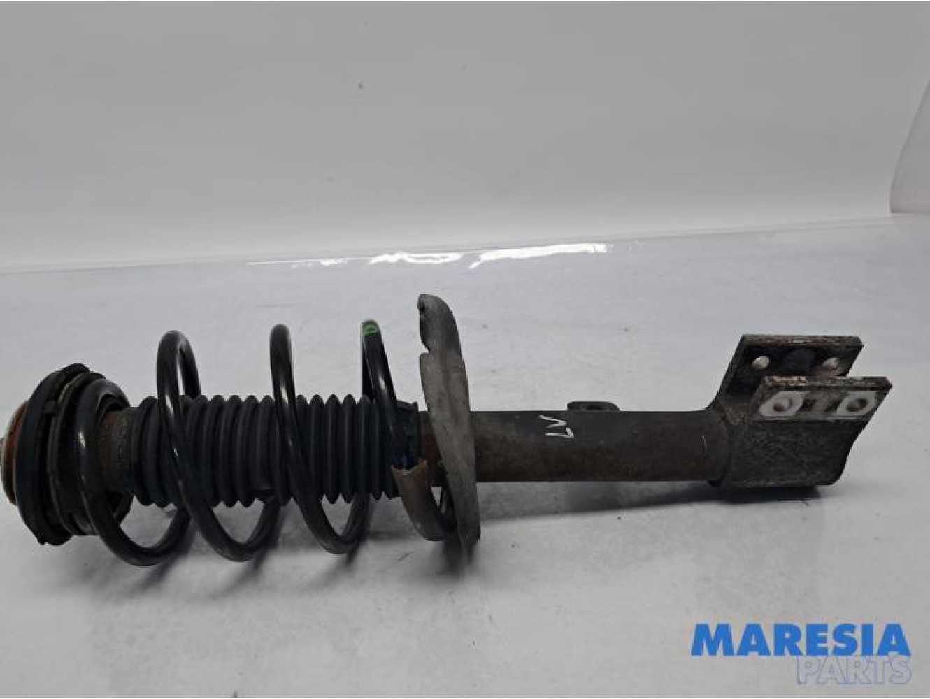 Citroen - DS4 - Stoßdämpferstrebe links vorne