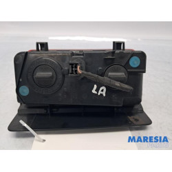 Renault - Trafic - Rückfahrscheinwerfer links