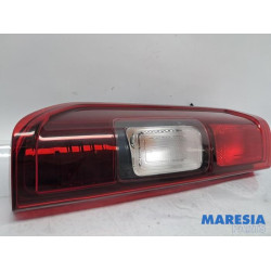 Renault - Trafic - Feu arrière droit