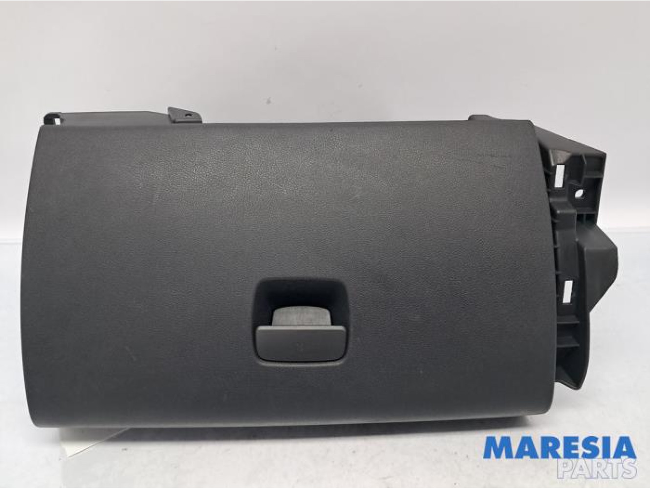 Renault - Trafic - Handschuhfach