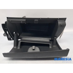 Renault - Trafic - Handschuhfach