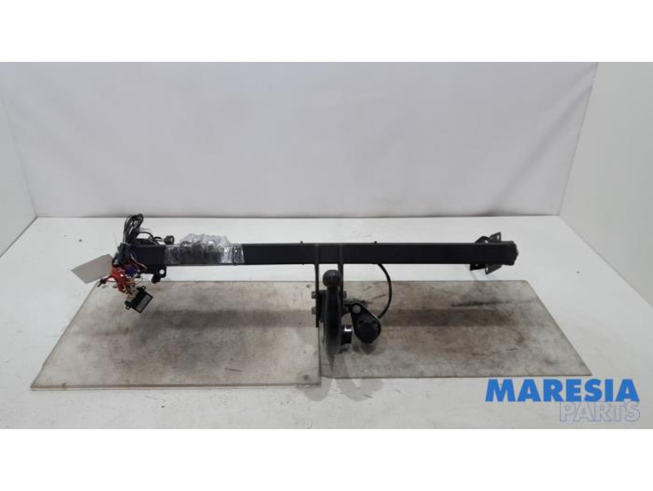 Renault - Megane - Towbar