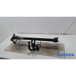 Renault - Megane - Towbar
