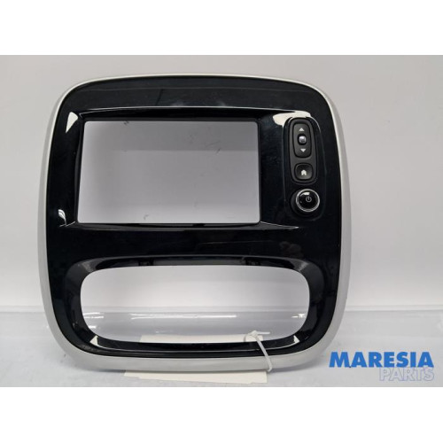 Renault - Trafic - Unité de contrôle Multimedia