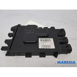 Renault - Trafic - Voltage regulator