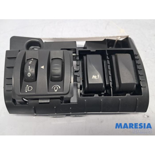 Renault - Trafic - Commutateur phare hauteur réglable