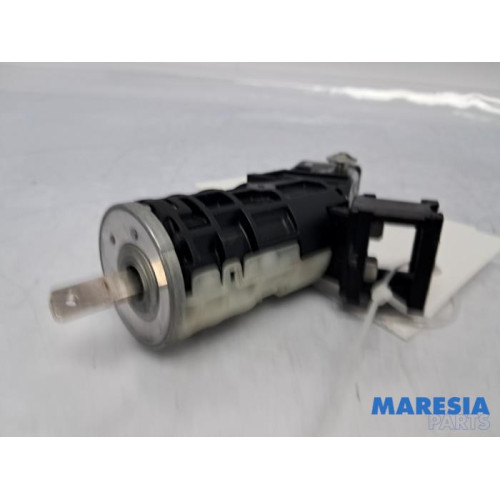 Renault - Trafic - Kontaktslot+Sleutel