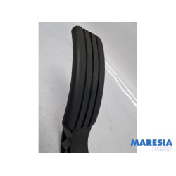 Renault - Trafic - Accelerator pedal