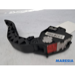 Renault - Trafic - Accelerator pedal