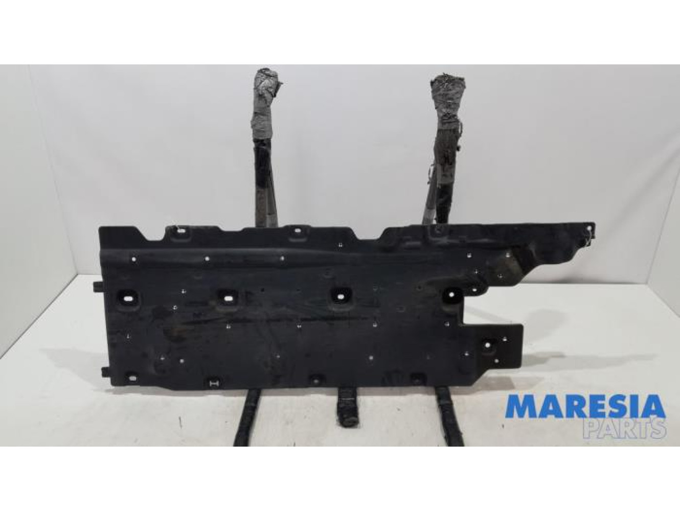 Renault - Megane - Beschermplaat bodem