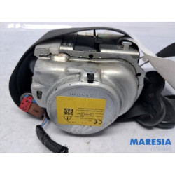 Renault - Trafic - Veiligheidsgordel rechts-voor