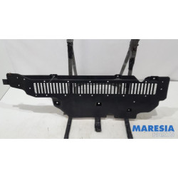 Renault - Clio - Beschermplaat bodem