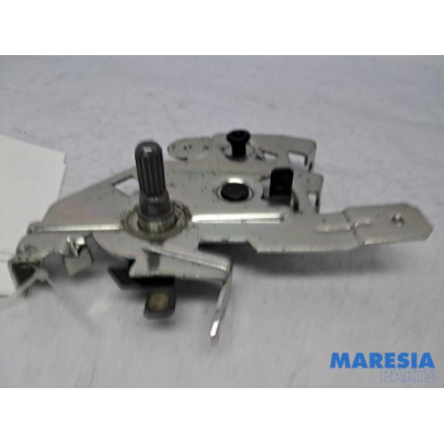 Renault - Trafic - Schiebetür Schließmechanik rechts