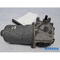 Renault - Trafic - Front wiper motor