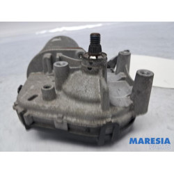 Renault - Trafic - Front wiper motor
