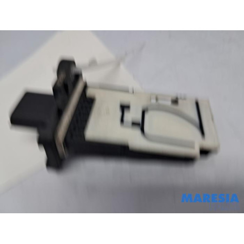 Renault - Trafic - Luchthoeveelheidsmeter