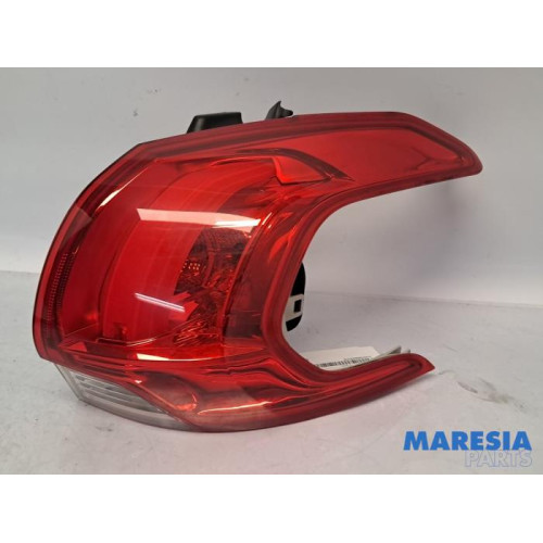 Peugeot - 2008 - Achterlicht rechts