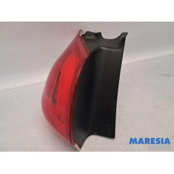 Peugeot - 2008 - Feu arrière gauche