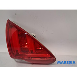 Peugeot - 2008 - Rücklicht links