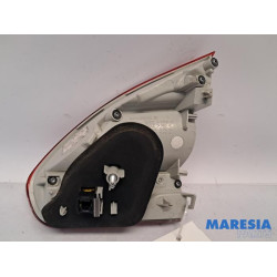 Peugeot - 2008 - Rücklicht links