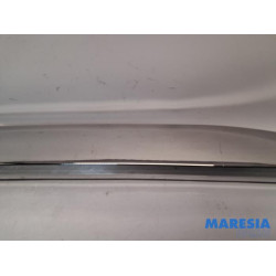 Peugeot - 2008 - Zierleiste