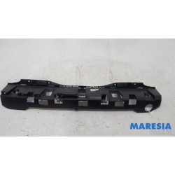 Citroen - C4 Picasso - Rear bumper bracket central