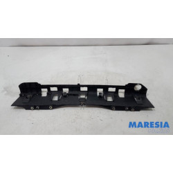 Citroen - C4 Picasso - Rear bumper bracket central