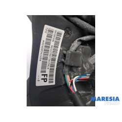 Renault - Trafic - Steering wheel