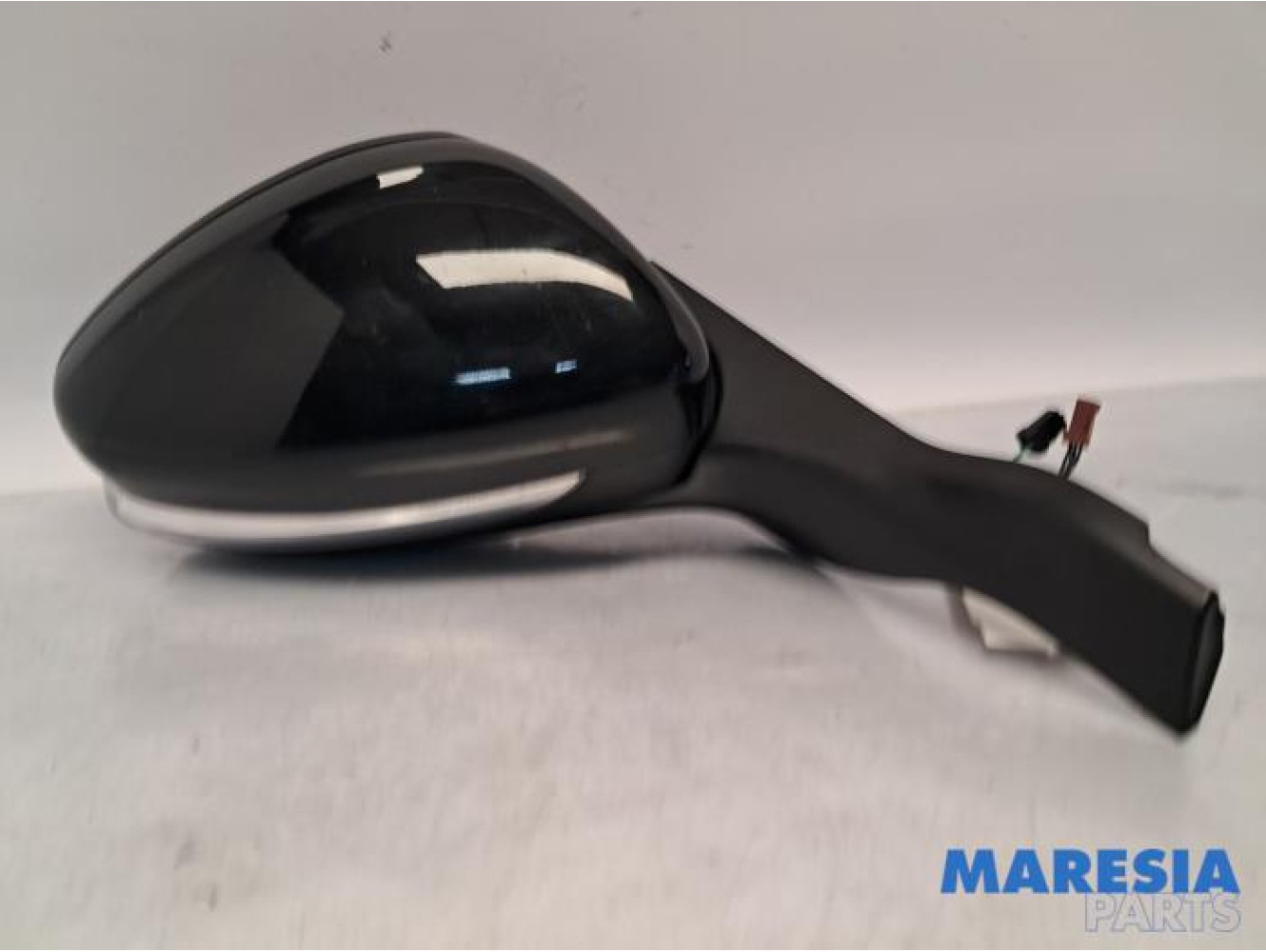 Peugeot - 2008 - Außenspiegel rechts