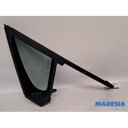 Peugeot - 2008 - Driehoeks Ruit links-voor