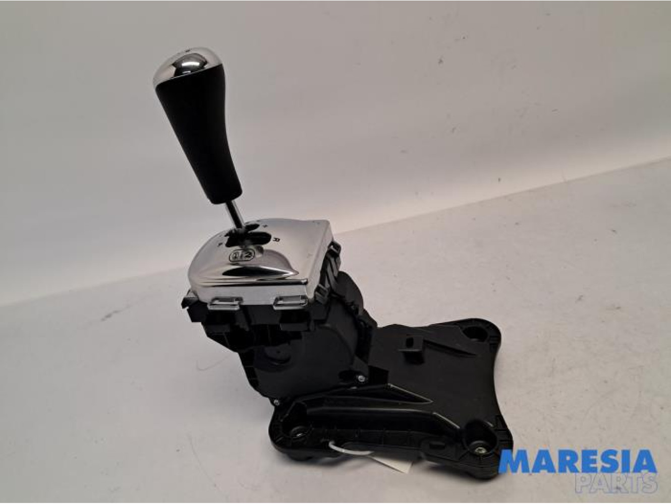 Peugeot - 2008 - Selectiehendel automaat