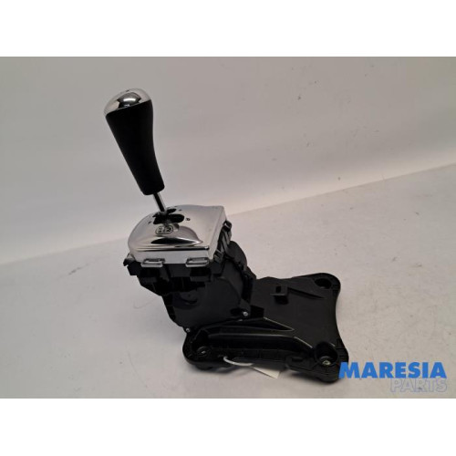 Peugeot - 2008 - Selectiehendel automaat