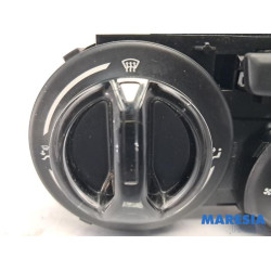 Peugeot - 2008 - Kachel Bedieningspaneel