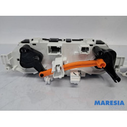 Peugeot - 2008 - Kachel Bedieningspaneel