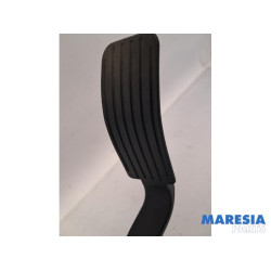Peugeot - 2008 - Accelerator pedal