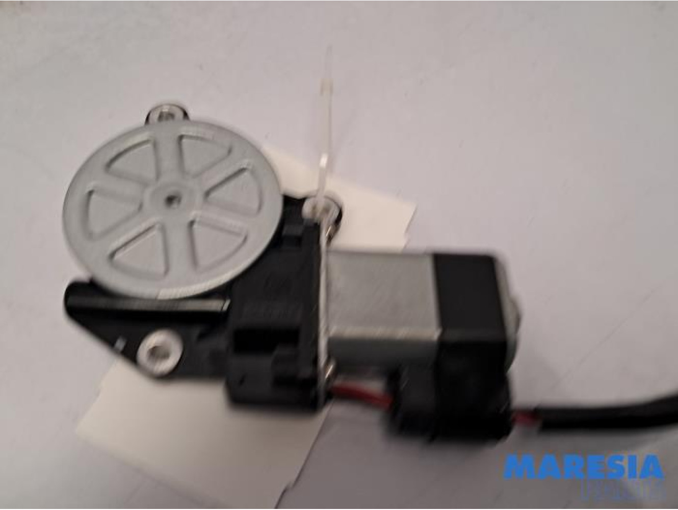 Peugeot - 2008 - Sunroof motor