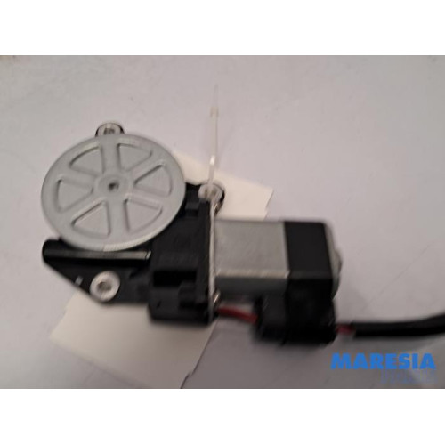 Peugeot - 2008 - Sunroof motor