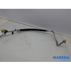 Renault - Clio - Tuyau clim