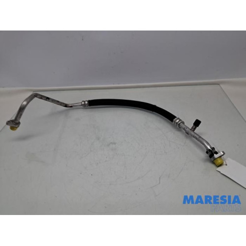 Renault - Clio - Airco Leiding