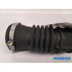 Renault - Clio - Ansaugschlauch Luft