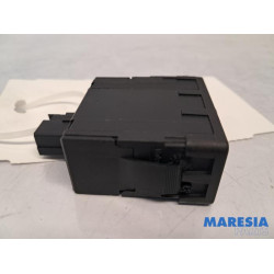 Peugeot - 2008 - Commutateur phare hauteur réglable