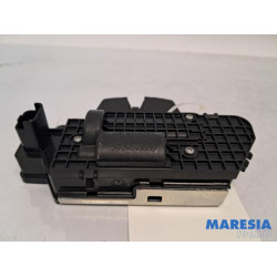 Peugeot - 2008 - Mécanique de verrouillage hayon