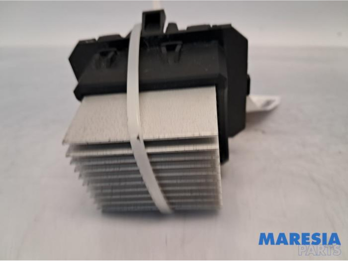 Peugeot - 2008 - Kachel Weerstand